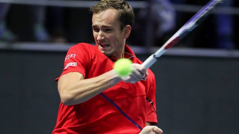 Cicipas i Medvedev bez većih muka do osmine finala Australijan opena